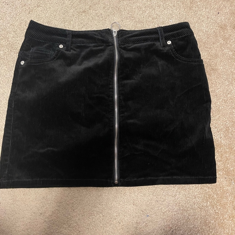 Skirt size large